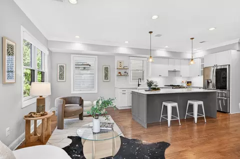 171 Jewett Ave #2, Jersey City, NJ 07304