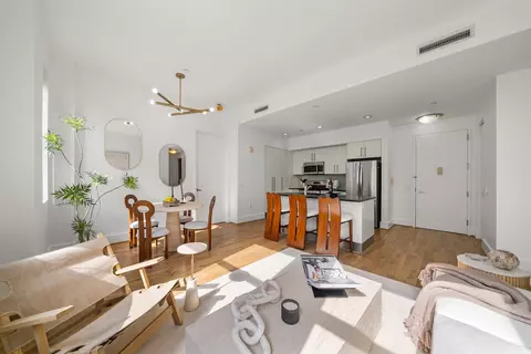 4 Beacon Way #1410, Jersey City, NJ 07304