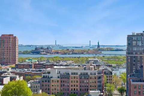 135 Montgomery St #18E, Jersey City, NJ 07302