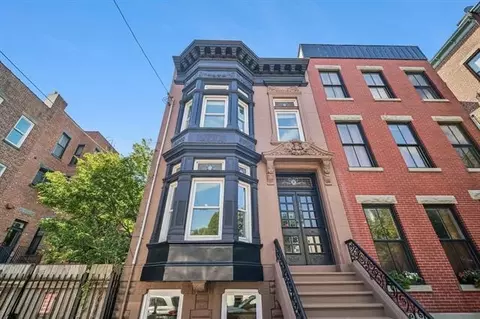 161 12th St, Hoboken, NJ 07030