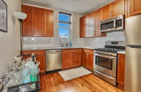 824 Washington St #4, Hoboken, NJ 07030