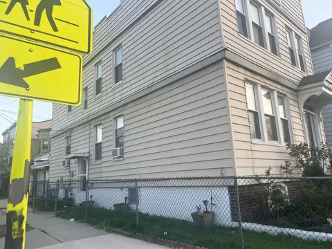 148 Garfield Ave, Jersey City, NJ 07305