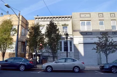 1909 New York Ave, Union City, NJ 07087