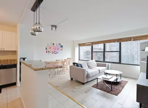 135 Montgomery St #20H, Jersey City, NJ 07302