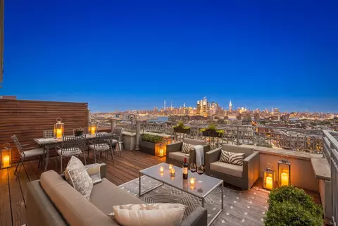 305 Manhattan Ave #3, Union City, NJ 07087