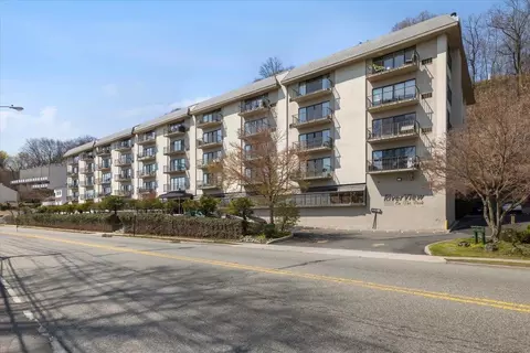 1150 River Rd #PHB, Edgewater, NJ 07020 photo 17