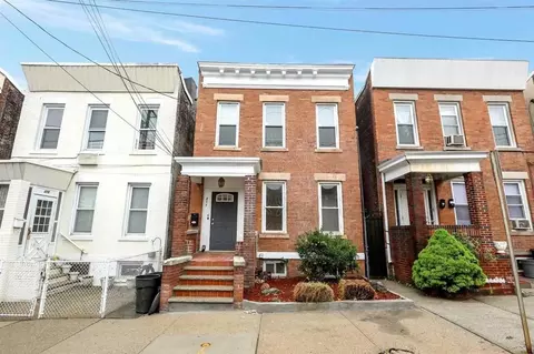 217 53rd St, West New York, NJ 07093