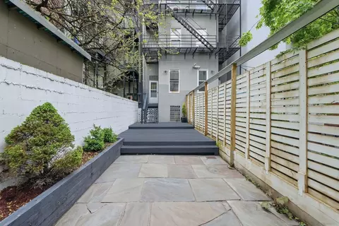 218 Willow Ave #1R, Hoboken, NJ 07030