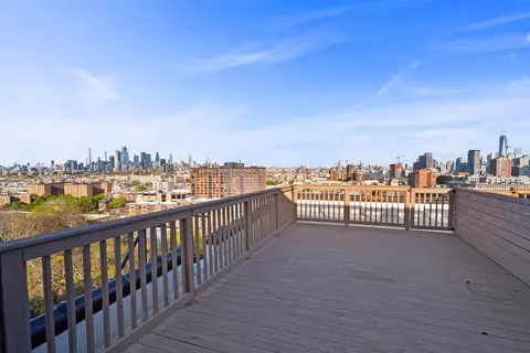 164 Ogden Ave #405, Jersey City, NJ 07307