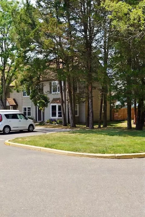 Exterior - 8 Colonial Ct, Jackson Township, NJ 08527 photo 5 of 14