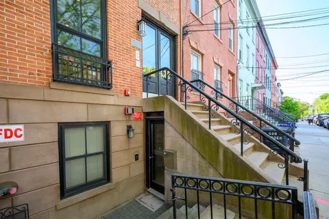 531 Garden St #1, Hoboken, NJ 07030
