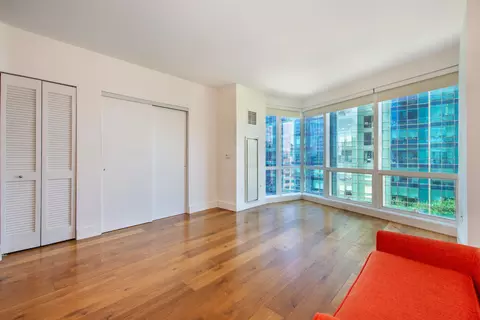 77 Hudson St #1701, Jersey City, NJ 07302