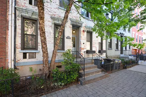 125 Willow Ave #5S, Hoboken, NJ 07030