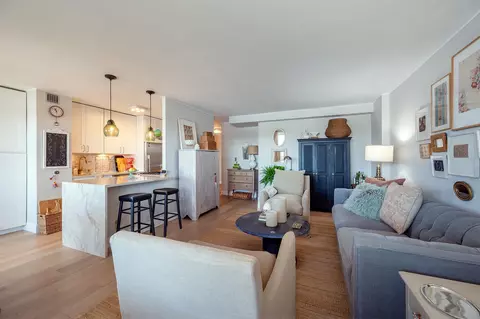 6600 Blvd E #6C, West New York, NJ 07093