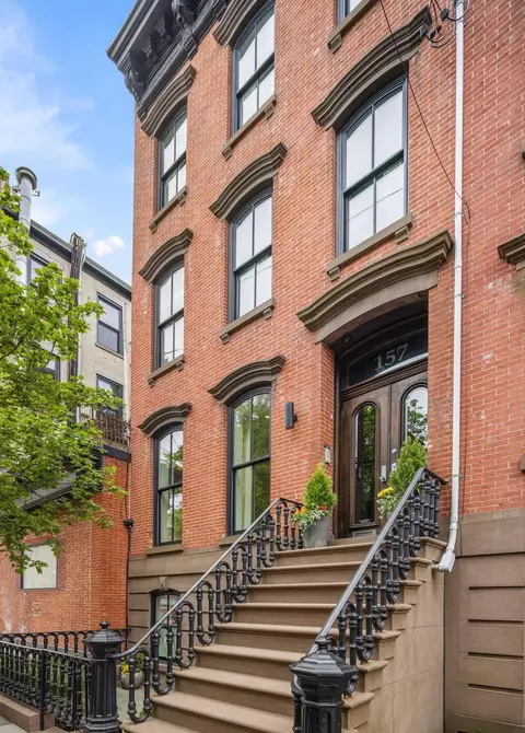 157 10th St, Hoboken, NJ 07030