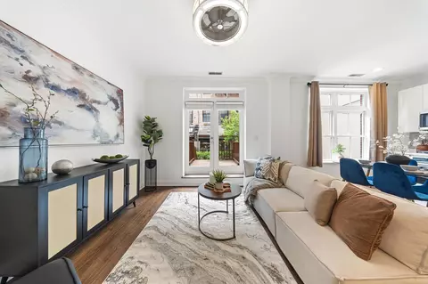 104 York St #2B, Jersey City, NJ 07302