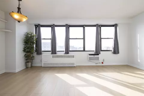 500 Central Ave #520, Union City, NJ 07087