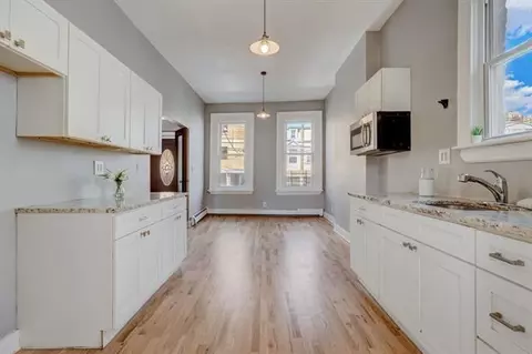 69 Jewett Ave, Jersey City, NJ 07304