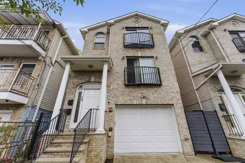 134 Gates Ave #J, Jersey City, NJ 07305