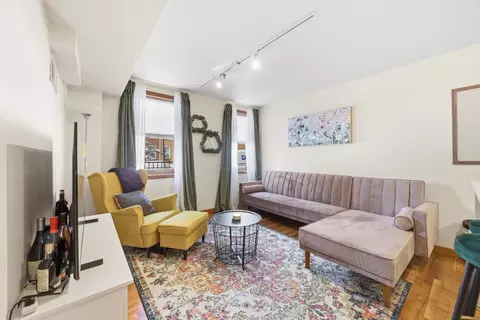 180 Washington St #2, Jersey City, NJ 07302