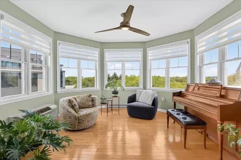 15 Freedom Way #409, Jersey City, NJ 07305