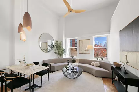 1 Greene St #305X, Jersey City, NJ 07302