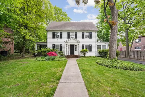 819 Roanoke Ave, Elizabeth, NJ 07208