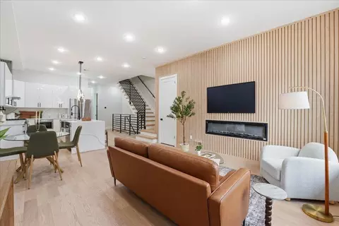 221 Columbia Ave #1, Jersey City, NJ 07307