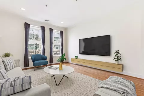 61 Grand St #2L, Jersey City, NJ 07302