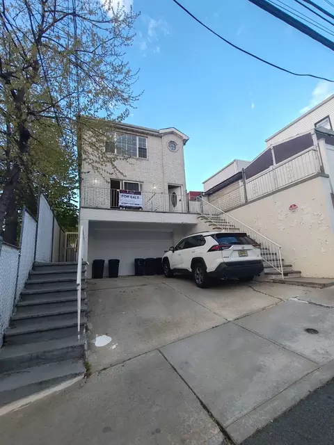 1406 86th St, North Bergen, NJ 07047