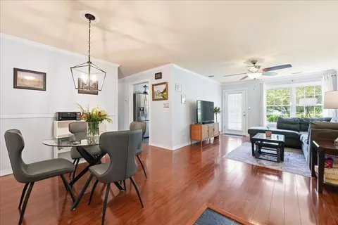 467 Magnolia Ct, Howell Township, NJ 07731