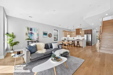 172 Griffith St #3, Jersey City, NJ 07307