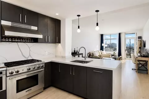 1400 Hudson St #807, Hoboken, NJ 07030
