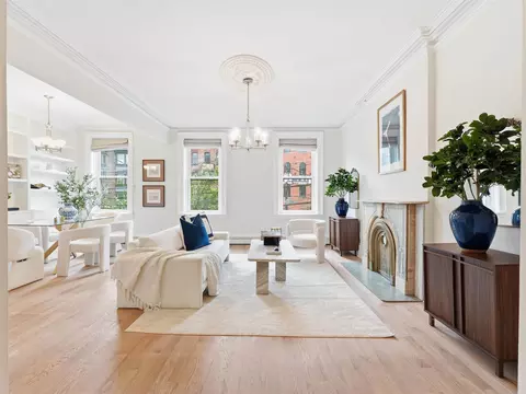 189 Christopher Columbus Dr #2, Jersey City, NJ 07302