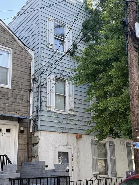 17 Paterson St, Jersey City, NJ 07307