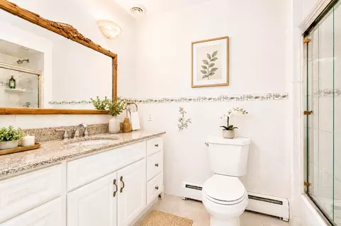 Bath - 210 Alps Rd, Wayne, NJ 07470 photo 3 of 4