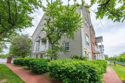 72 Cherry St #72, Jc West Bergen, NJ 07305