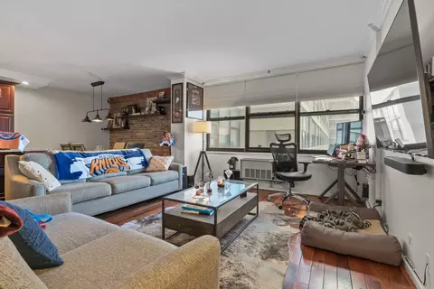 7003 John F Kennedy Blvd #11A, Guttenberg, NJ 07093