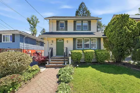 52 Harcourt Ave, Bergenfield, NJ 07621