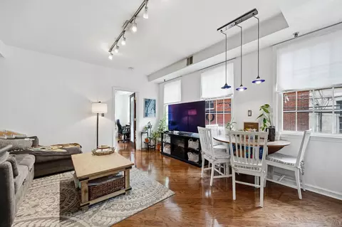 61 6th St #1, Hoboken, NJ 07030