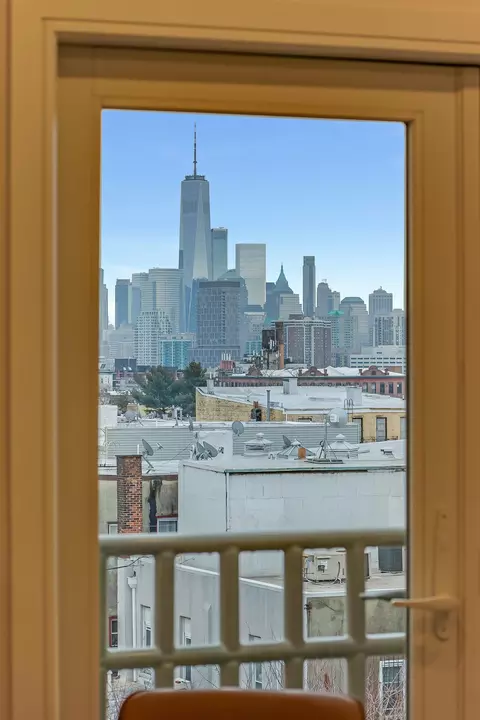 974 Summit Ave #408, Jersey City, NJ 07307