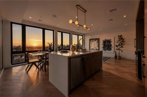 433 Central Ave #PH4, Jersey City, NJ 07307