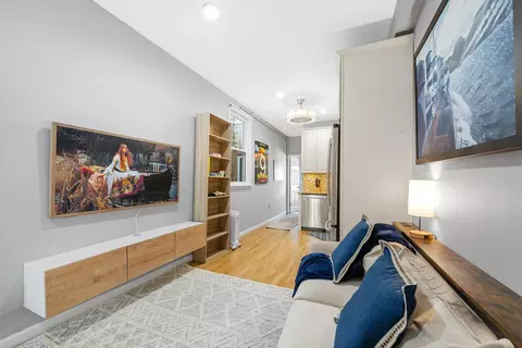 403 Monroe St #3L, Hoboken, NJ 07030