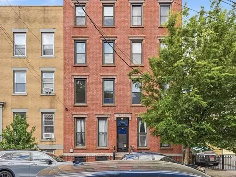 264 3rd St #2R, Jersey City, NJ 07302