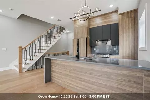68 Thorne St, Jersey City, NJ 07307