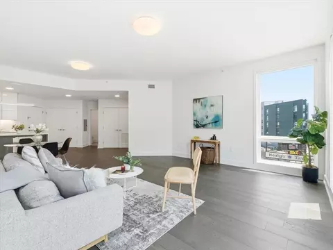 380 Newark Ave #406, Jersey City, NJ 07302