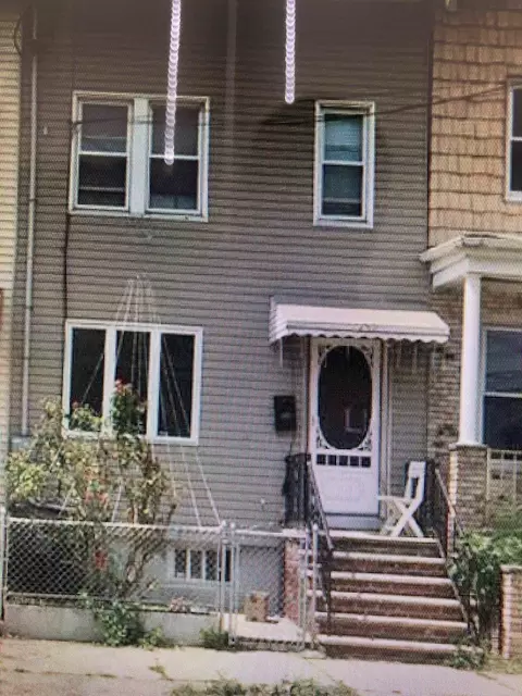 137 Prospect Ave, Bayonne, NJ 07002