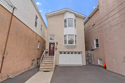 9121 Newkirk Ave, North Bergen, NJ 07047