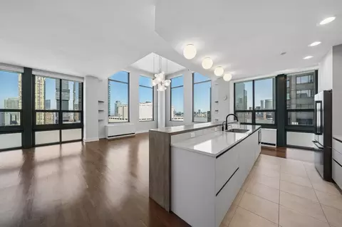 105 Greene St #1901, Jersey City, NJ 07302