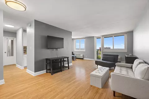 100 Manhattan Ave #1703, Union City, NJ 07087